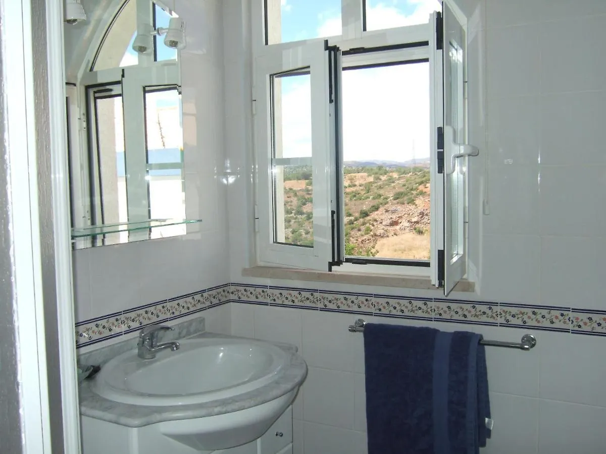 Casa Tedi: Luxurious Villa with Pool and Gardens in Tavira Holiday home